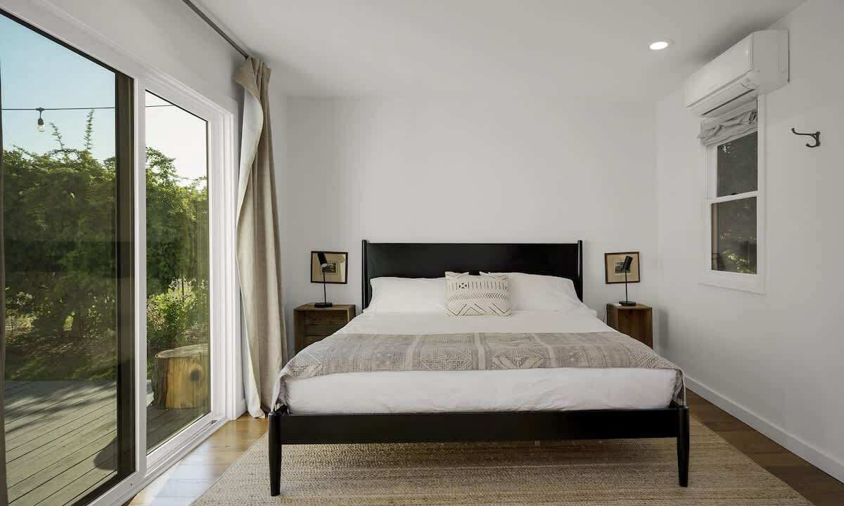 Photo of Bedroom in Calistoga