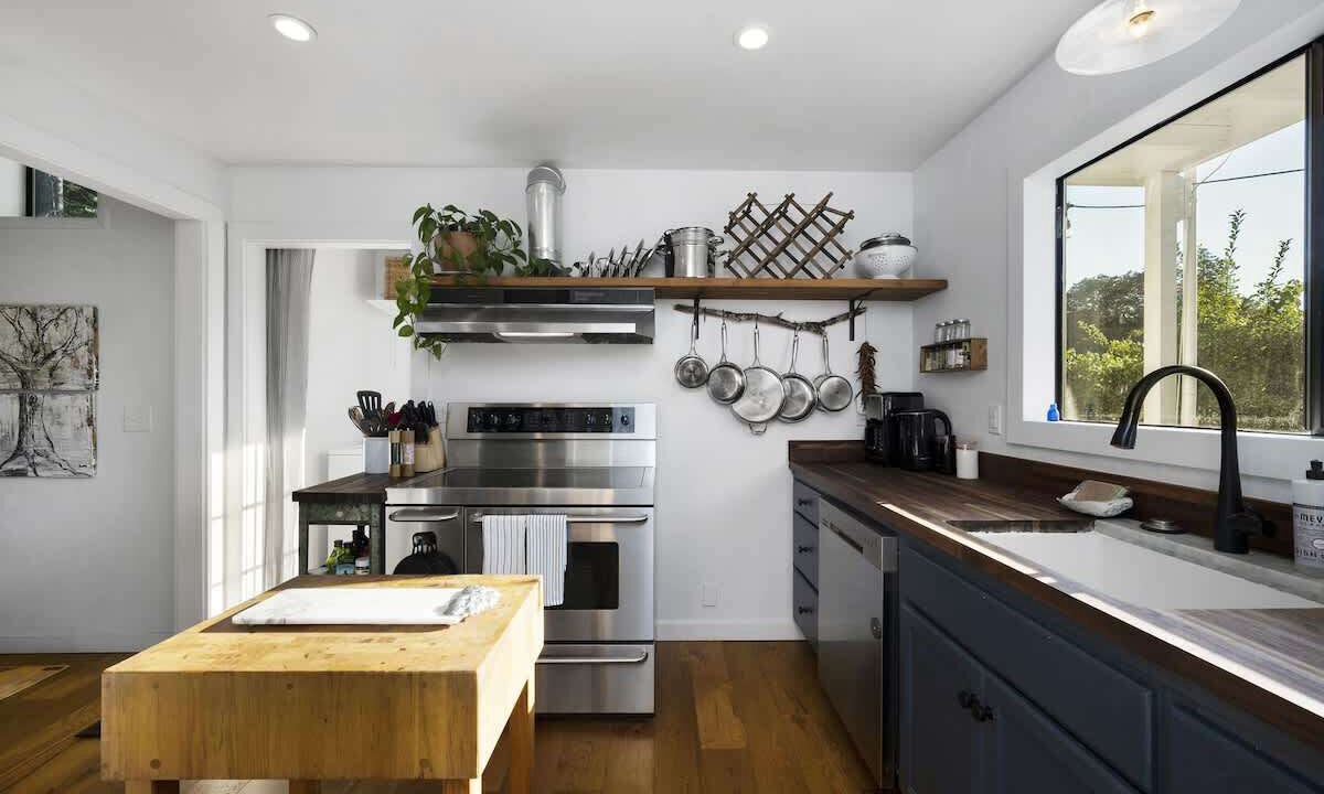 Photo of Kitchen in Calistoga
