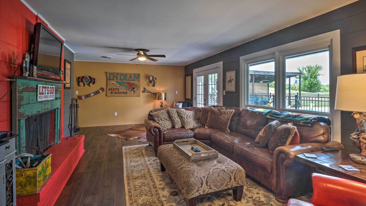 Photo of Livingroom in Lampasas