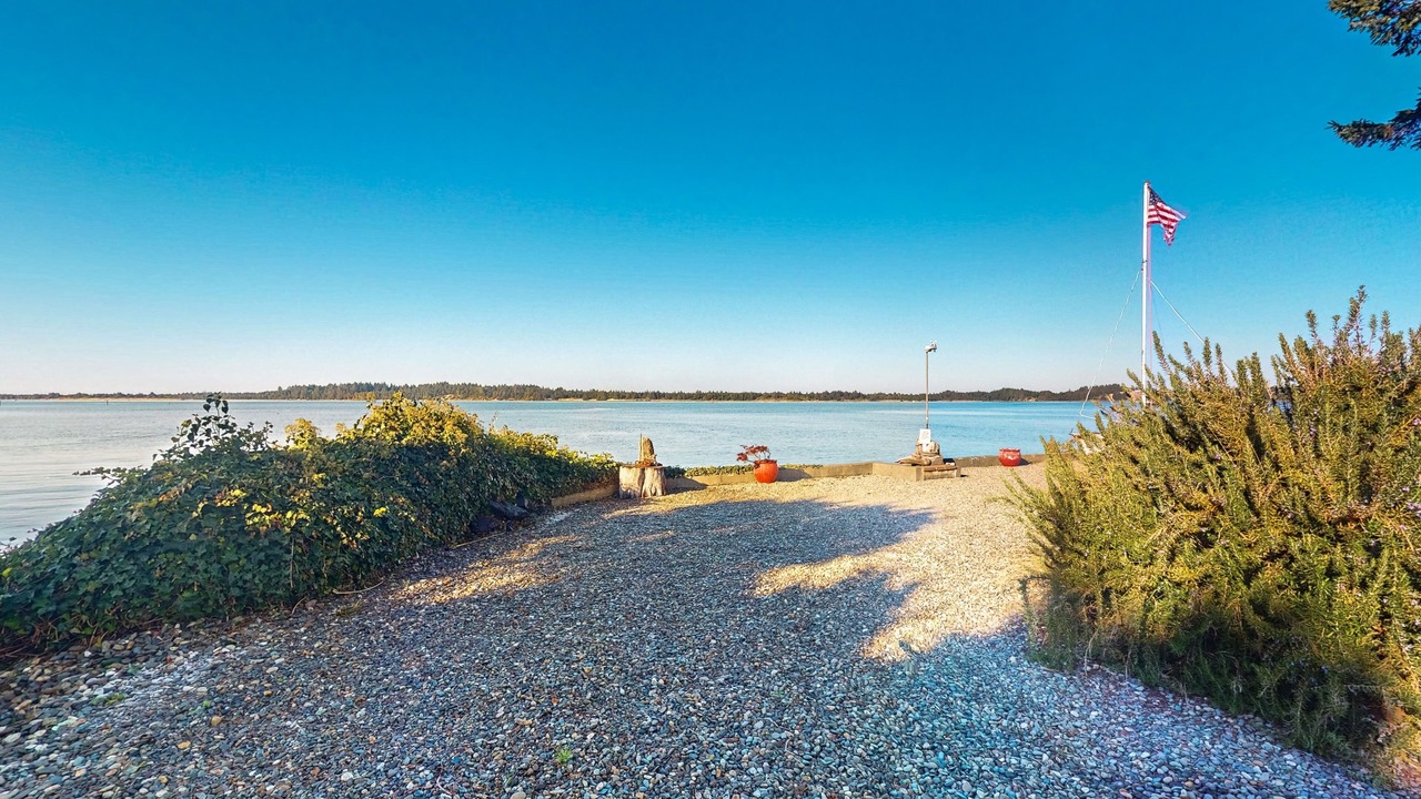 Photo of Others in Coos Bay