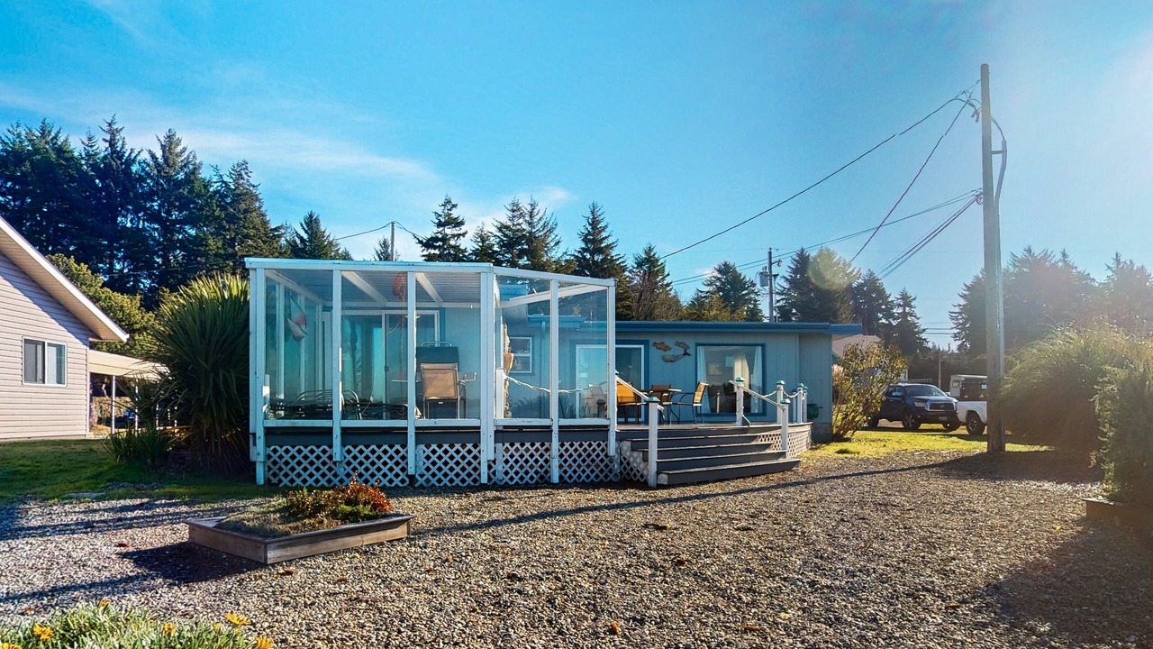 Photo of Outdoor in Coos Bay