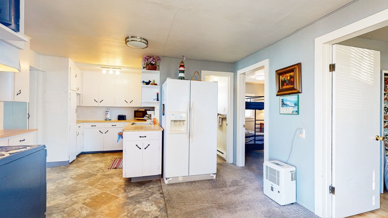 Photo of Kitchen in Coos Bay