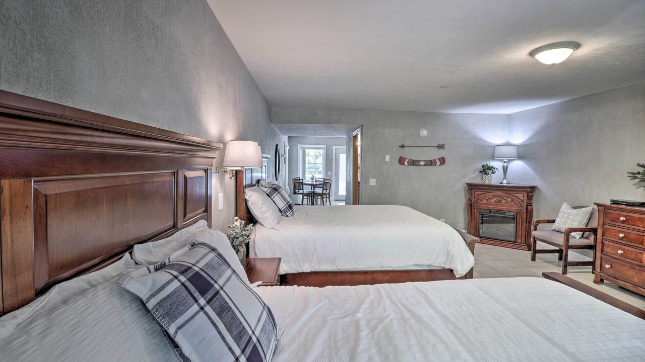 Photo of Livingroom in Lakeview