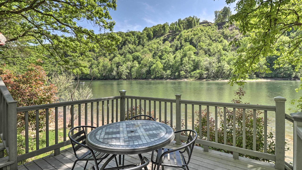 Photo of Outdoor in Lakeview