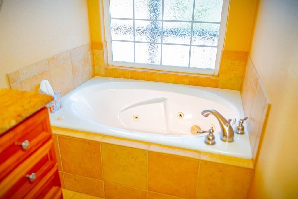 Photo of Bathroom in Canon City