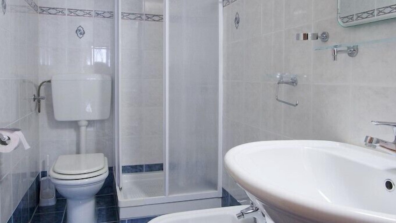 Photo of Bathroom in Spadici