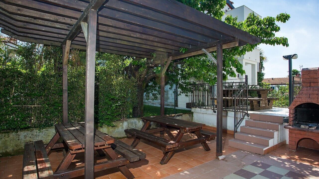 Photo of Outdoor in Spadici