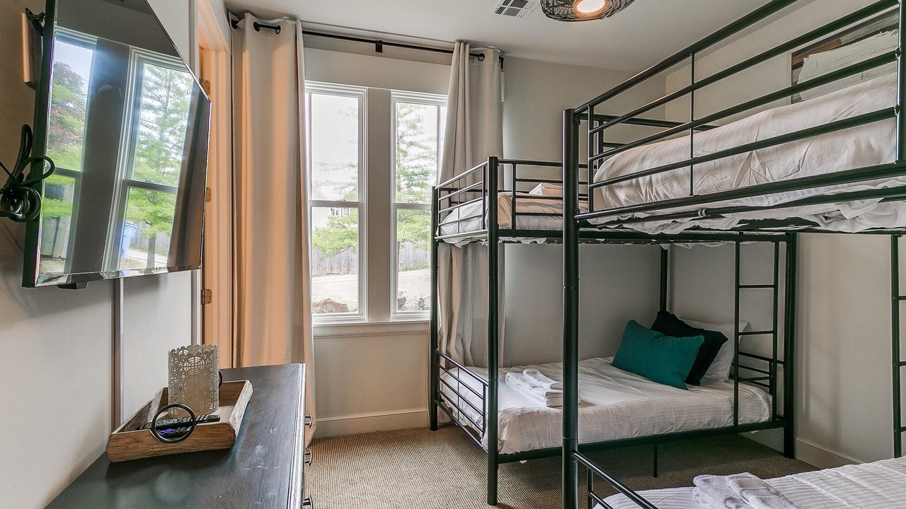 Photo of Bedroom in Eufaula