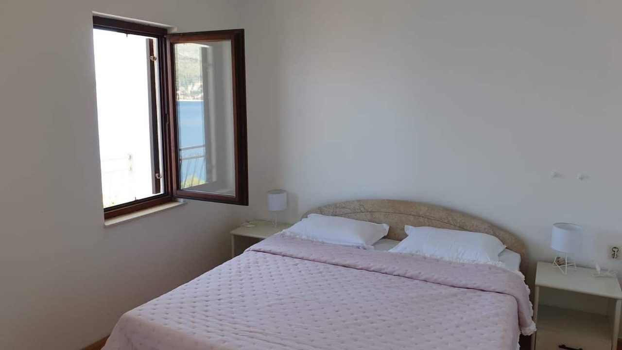 Photo of Bedroom in Okrug Donji