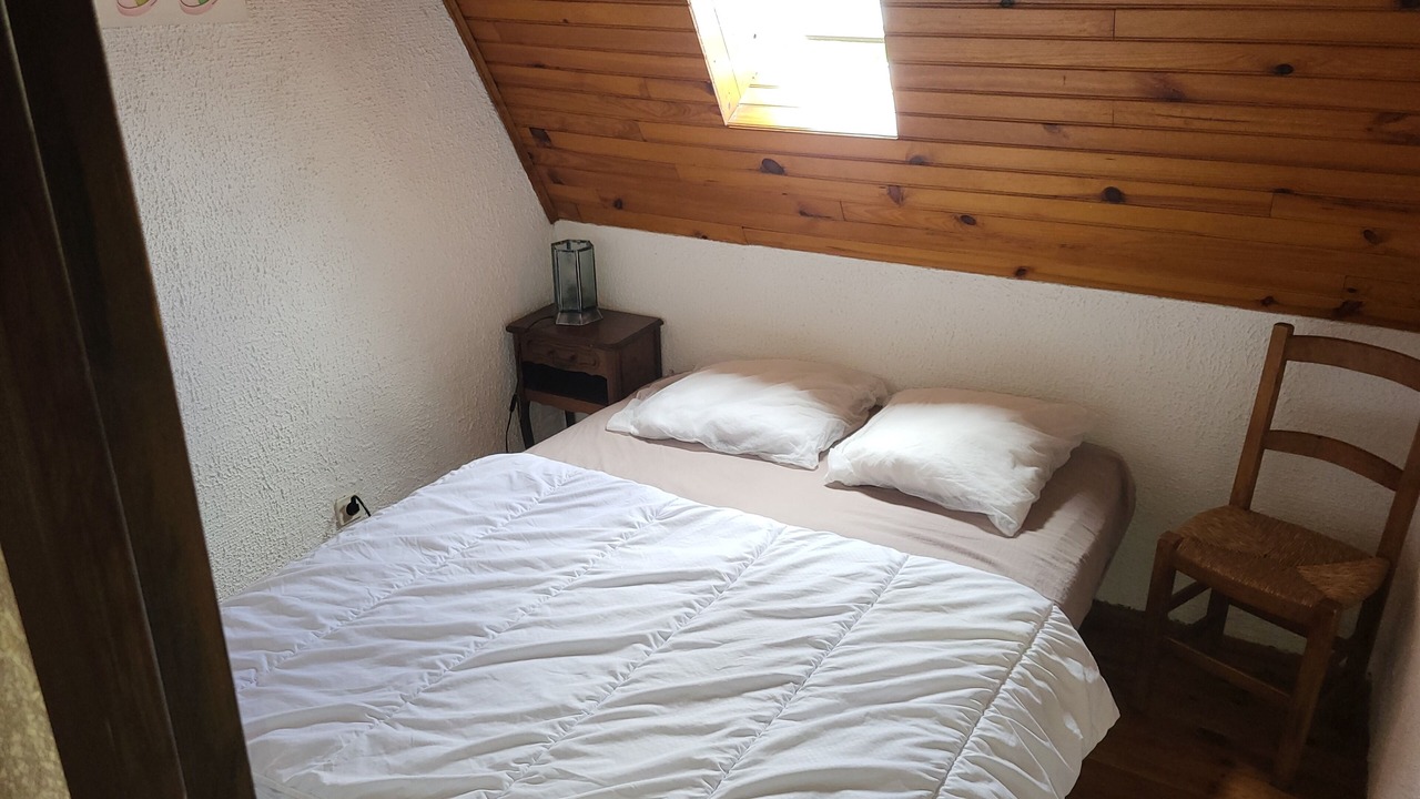 Photo of Bedroom in Blars
