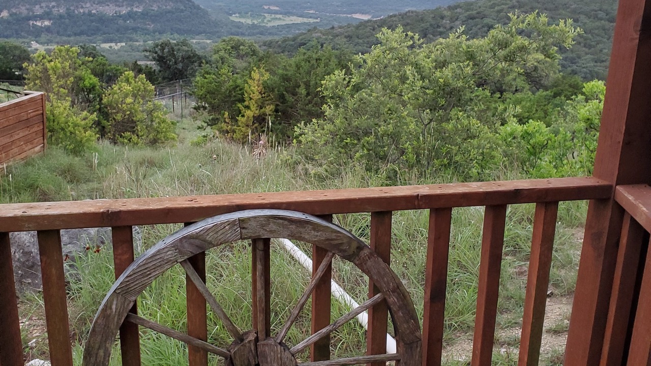 Photo of Outdoor in Leakey