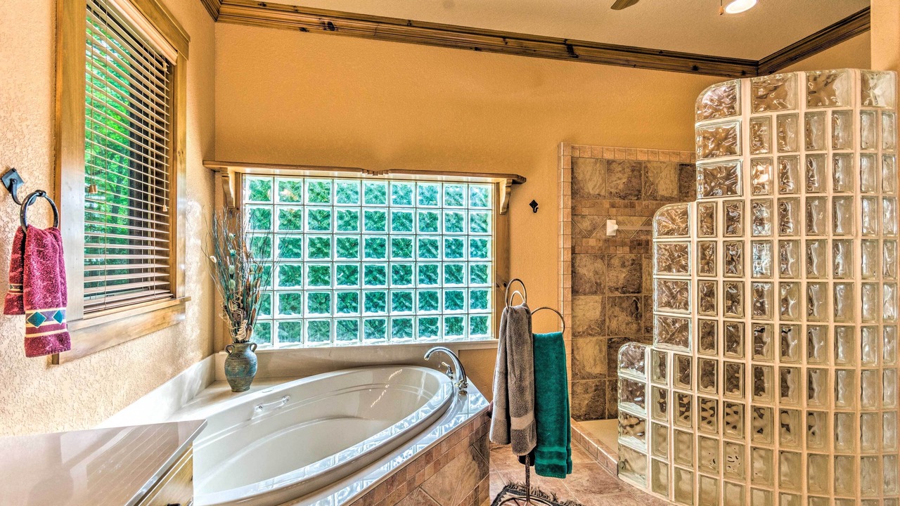 Photo of Bathroom in Mid America