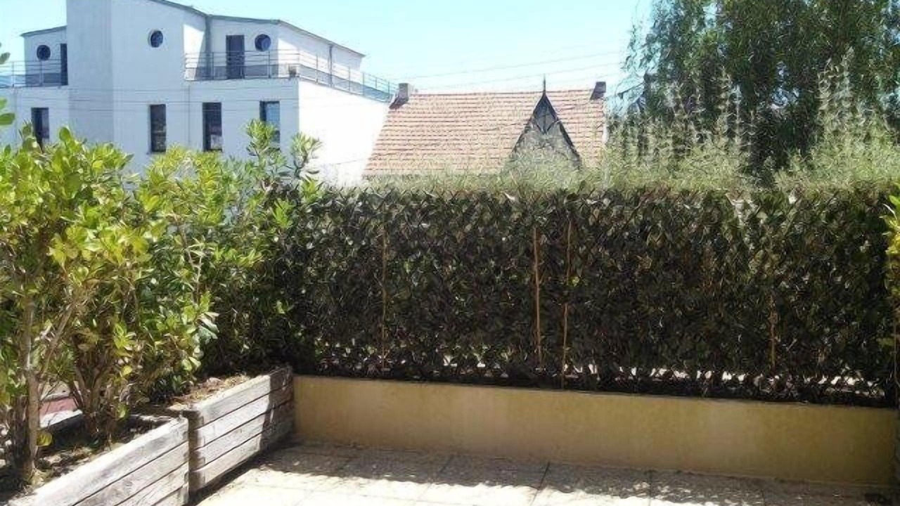 Photo of Outdoor in Saint-Marc-sur-Mer