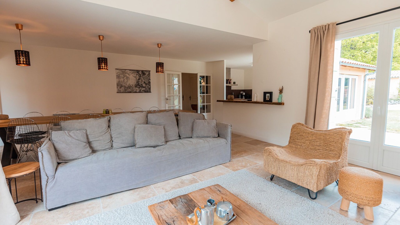 Photo of Livingroom in Vasles