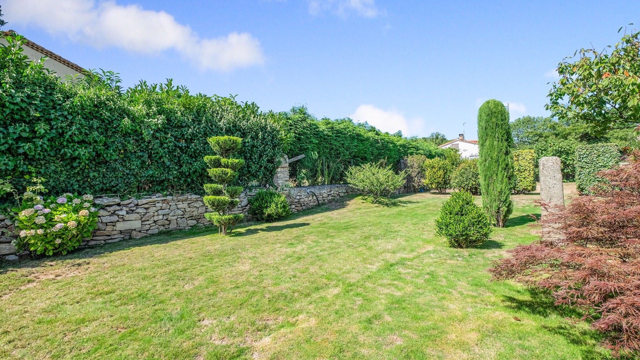 Photo of Outdoor in Saint-Denis