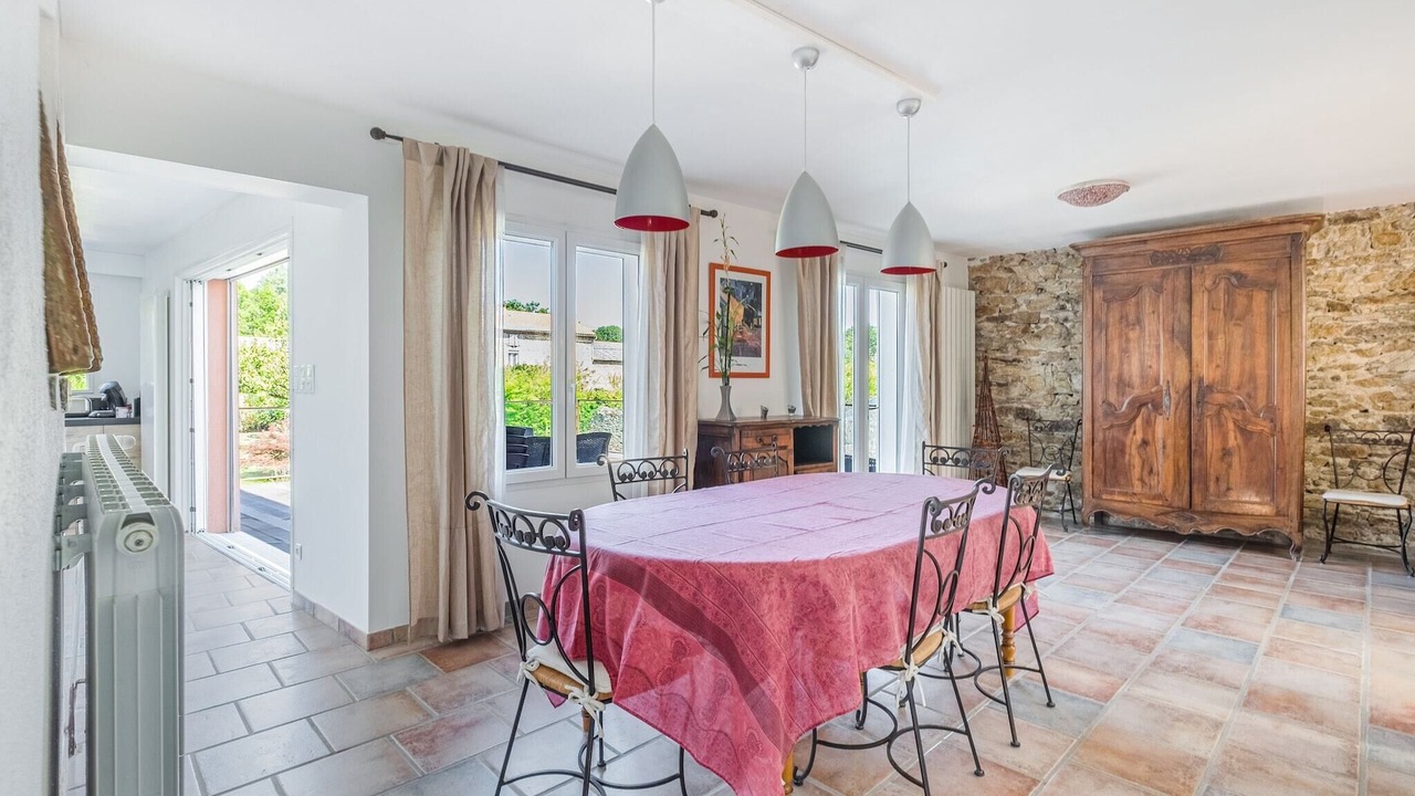 Photo of Livingroom in Saint-Denis