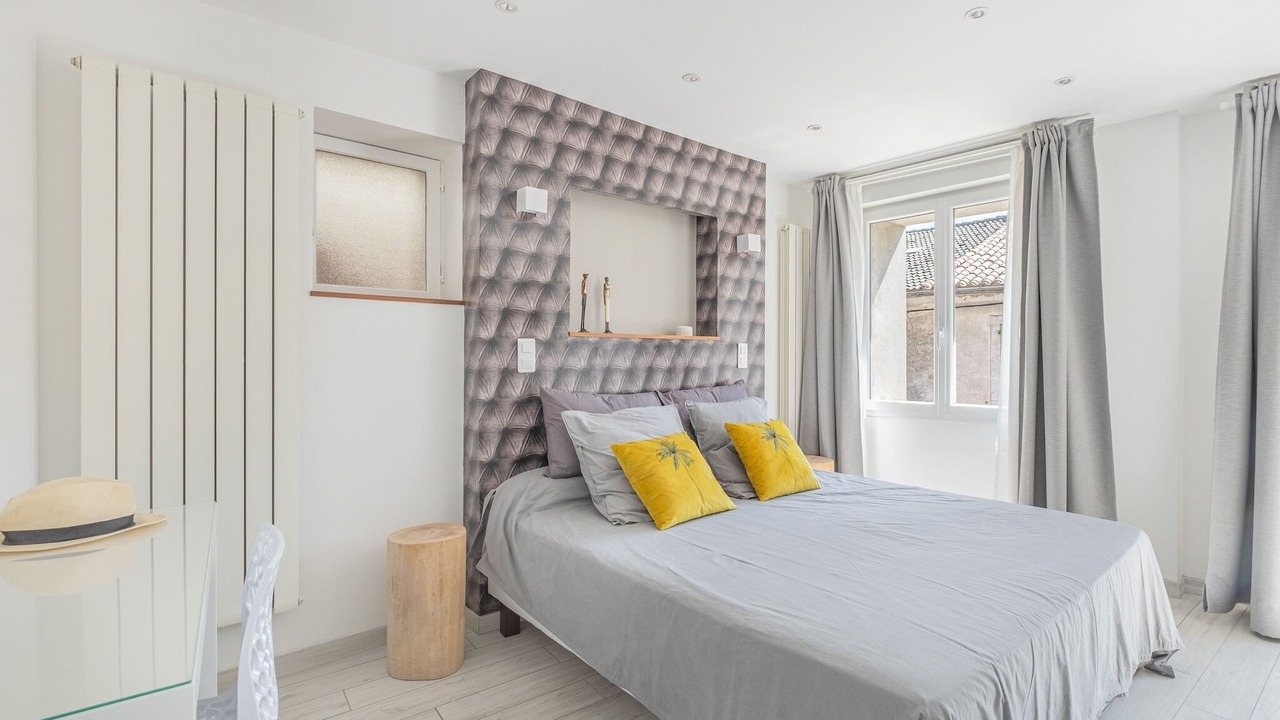 Photo of Others in Saint-Denis