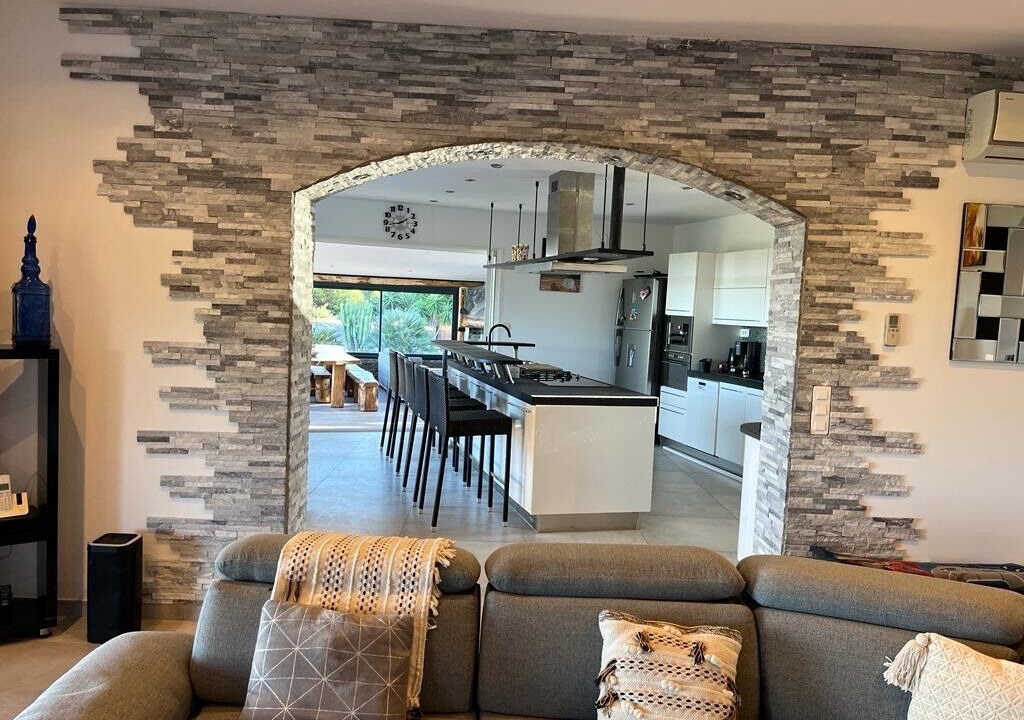 Photo of Livingroom in Chiatra