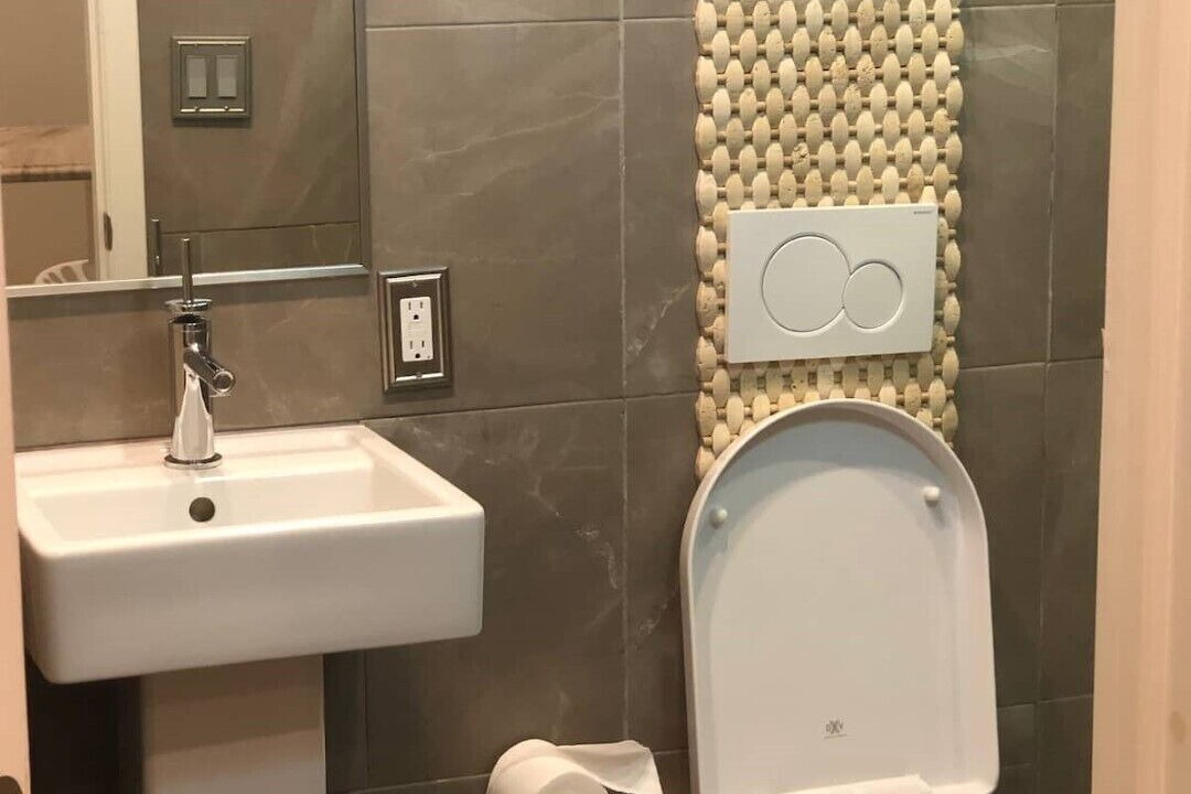 Photo of Bathroom in Washington Heights