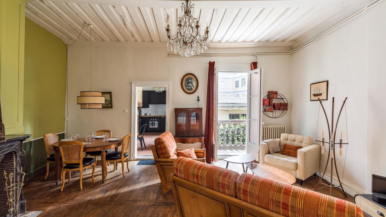 Photo of Livingroom in Centre