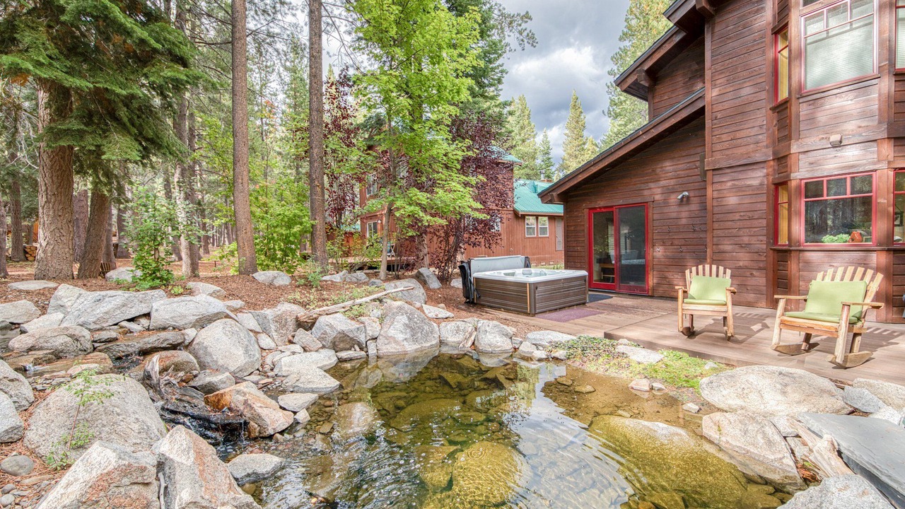Photo of Patio Balcony in Truckee