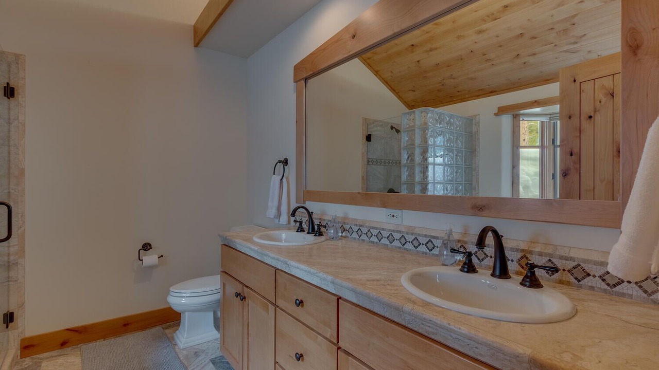 Photo of Bathroom in Truckee