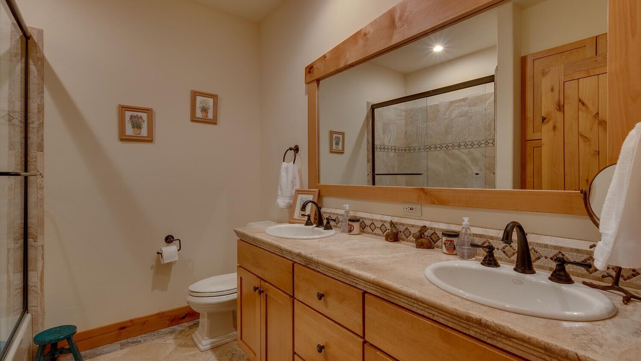 Photo of Bathroom in Truckee