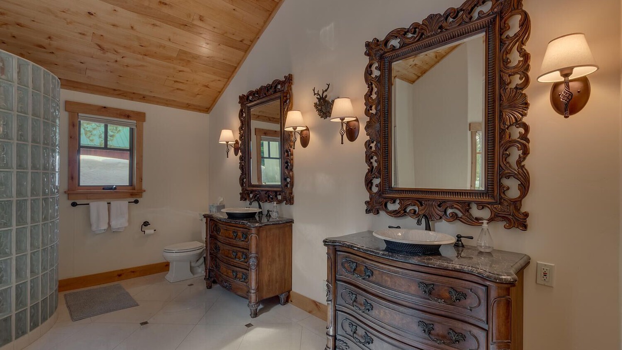 Photo of Bathroom in Truckee