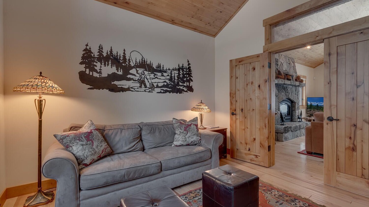 Photo of Livingroom in Truckee