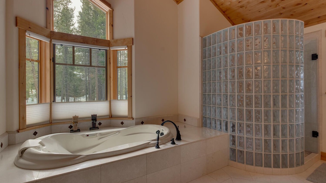 Photo of Bathroom in Truckee