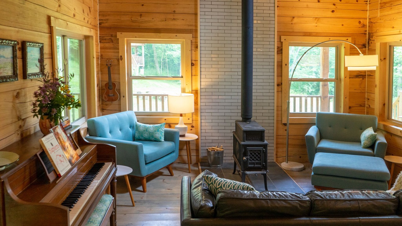 Photo of Livingroom in Viroqua