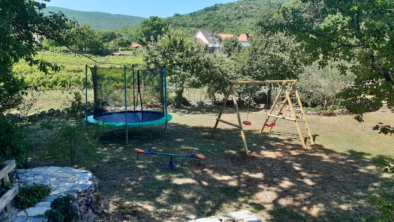 Photo of Others in Podbablje