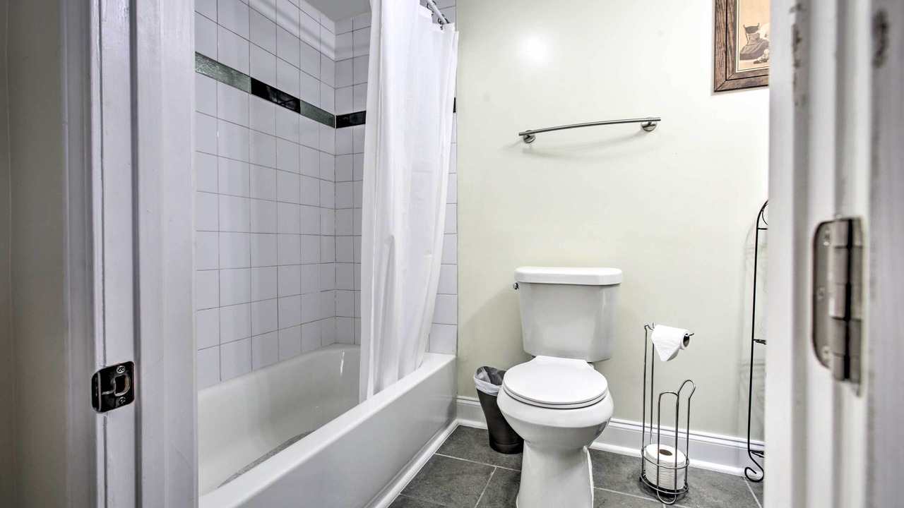 Photo of Bathroom in Westwego
