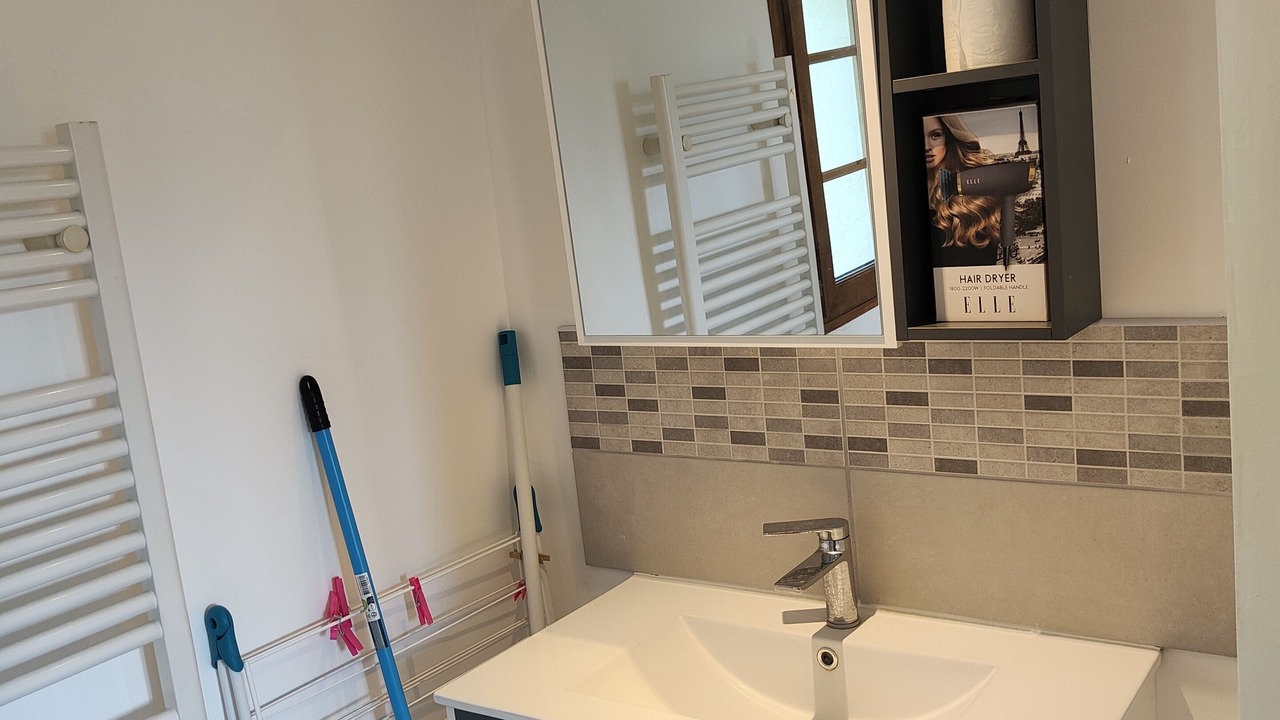 Photo of Bathroom in La Chapelle-Bayvel