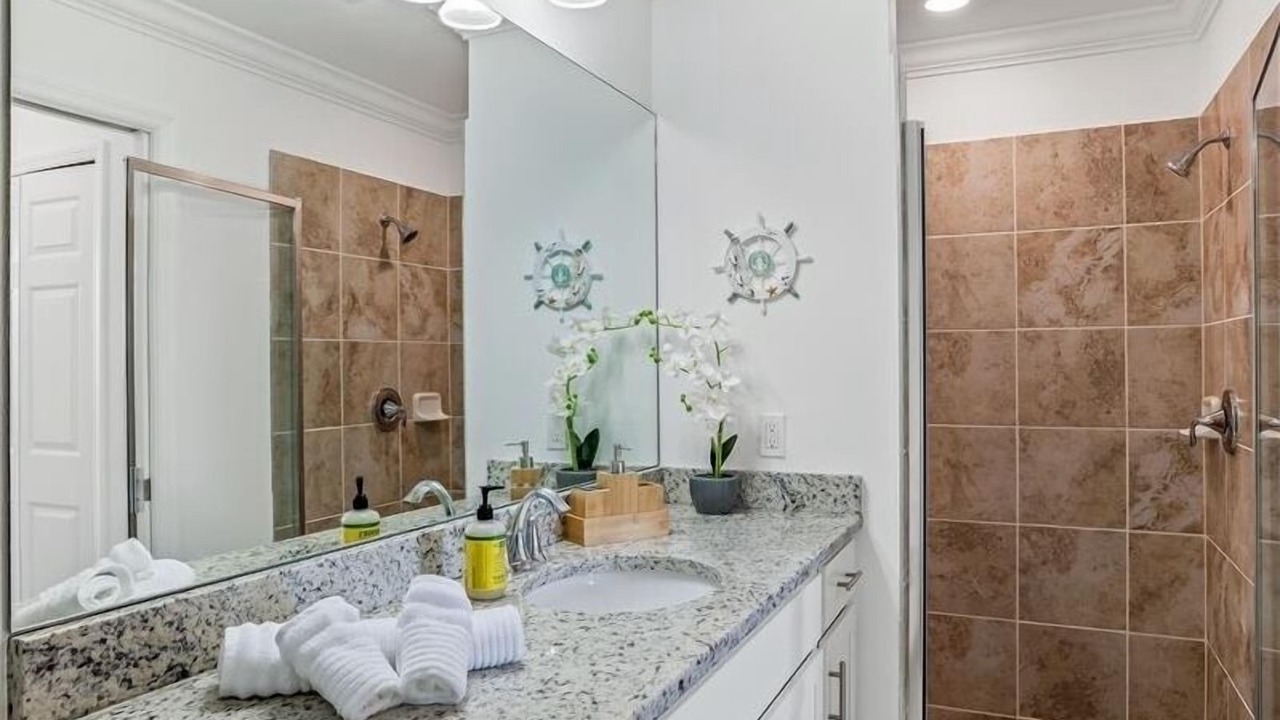 Photo of Bathroom in Biggar
