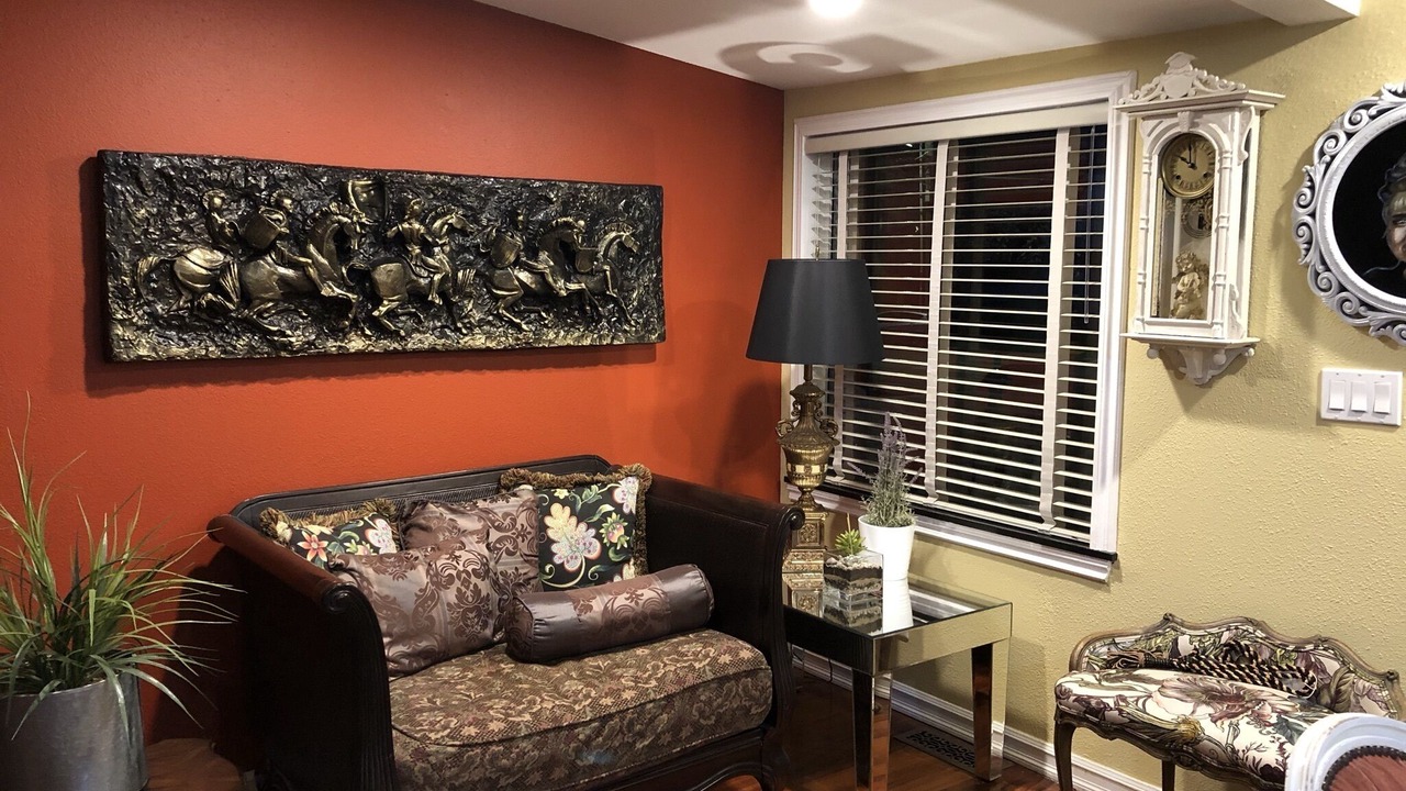 Photo of Livingroom in West Seattle