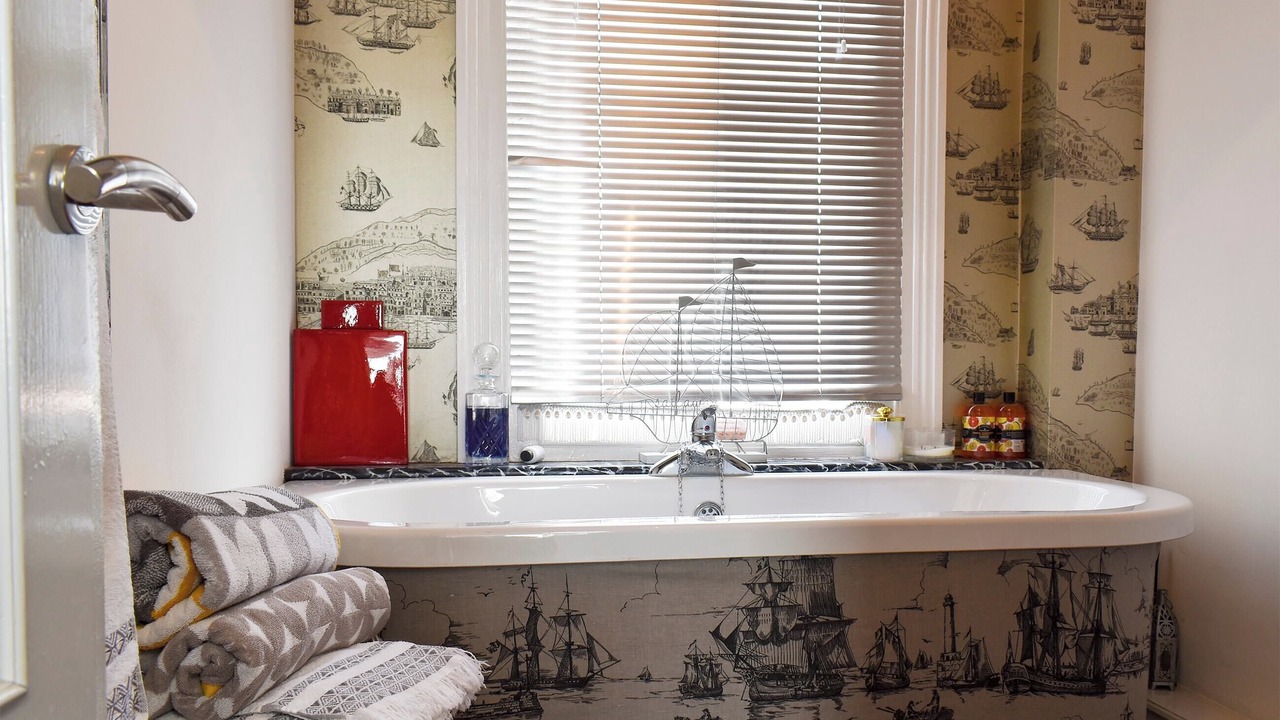 Photo of Bathroom in Dovercourt