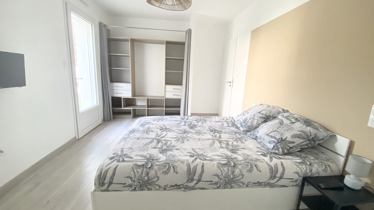 Photo of Bedroom in Challans