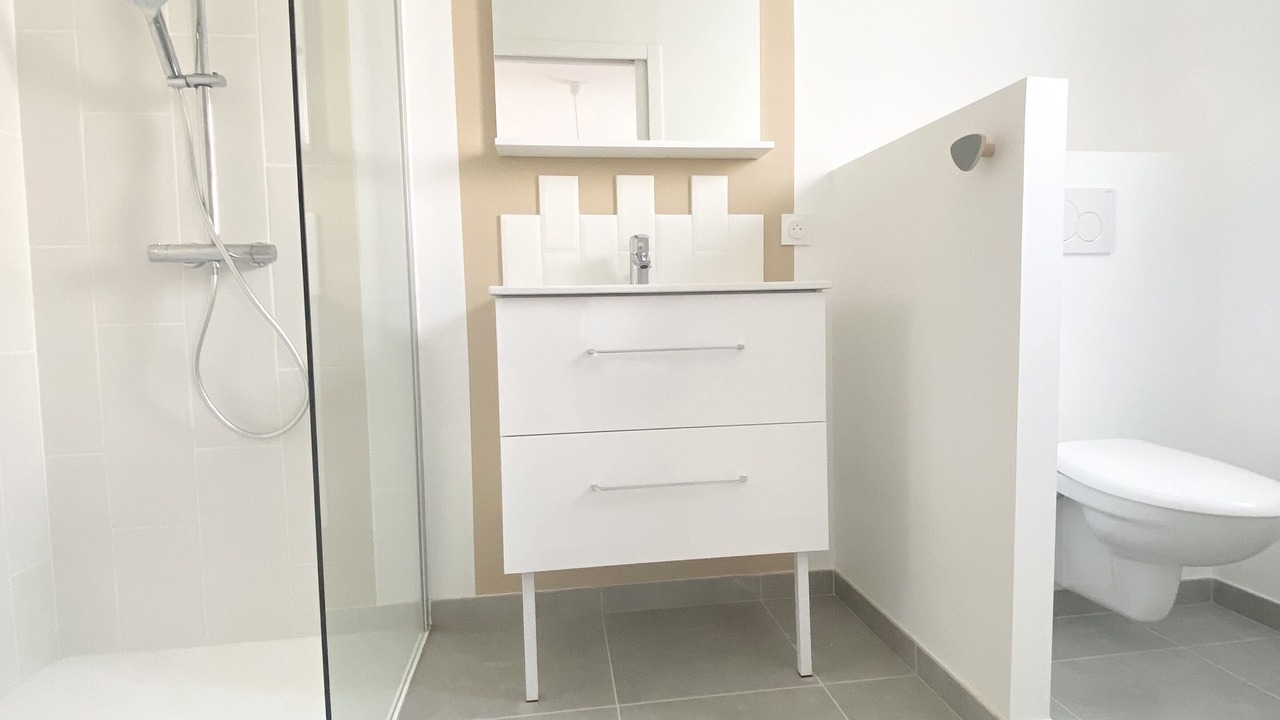 Photo of Bathroom in Challans