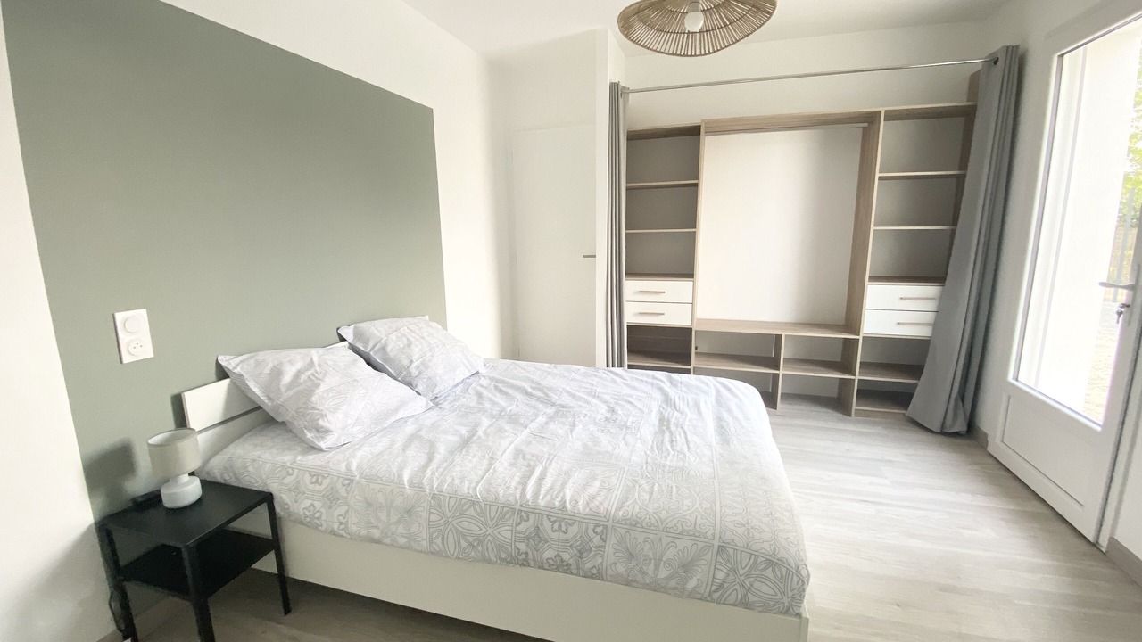 Photo of Bedroom in Challans