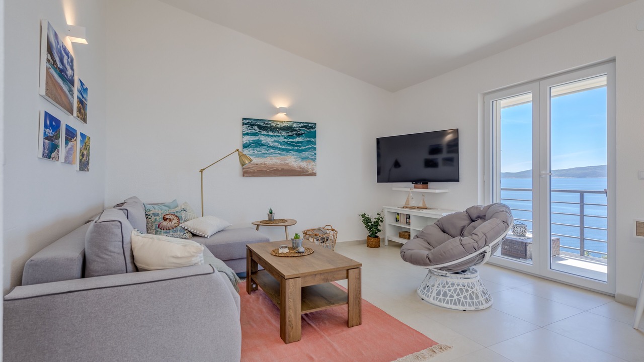 Photo of Livingroom in Mimice