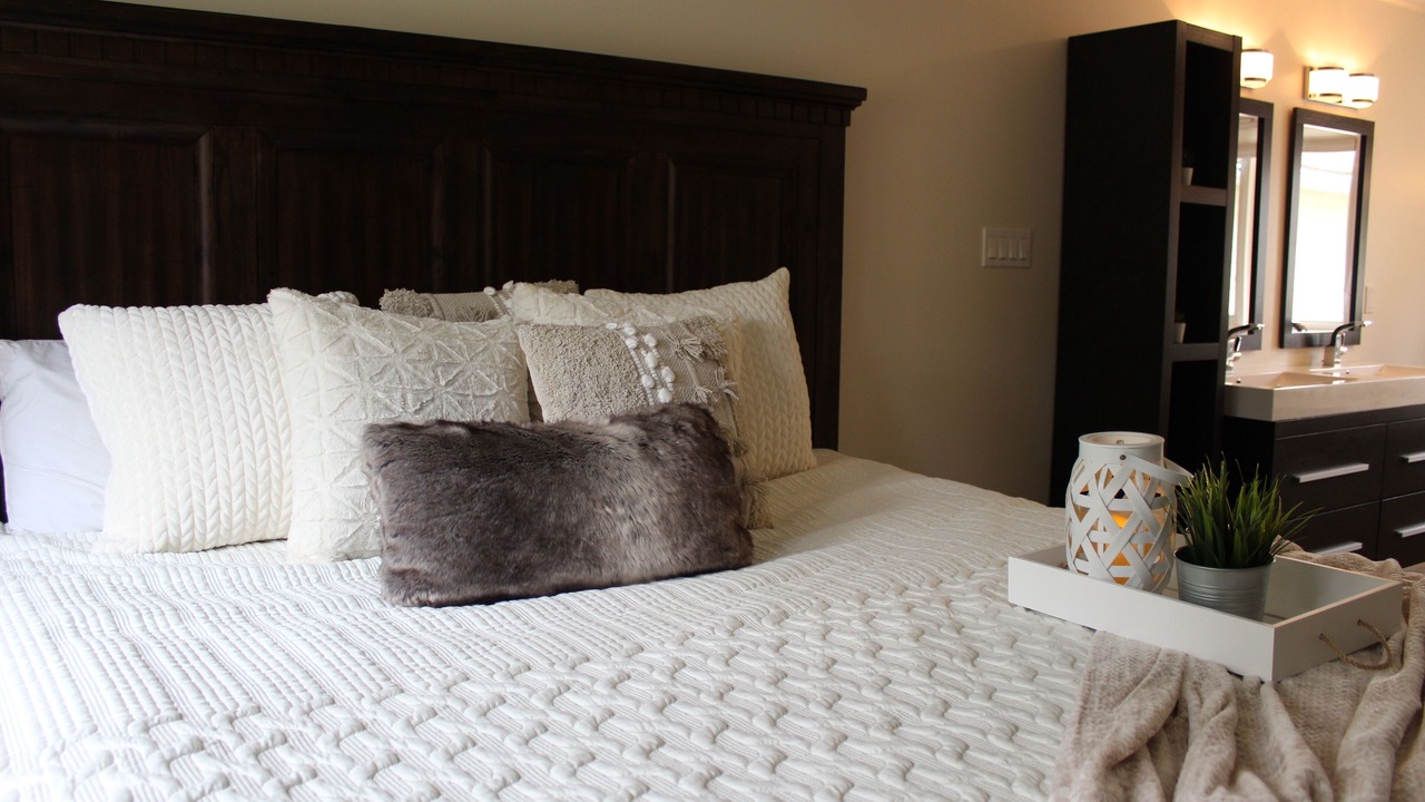 Photo of Bedroom in Golden Lake