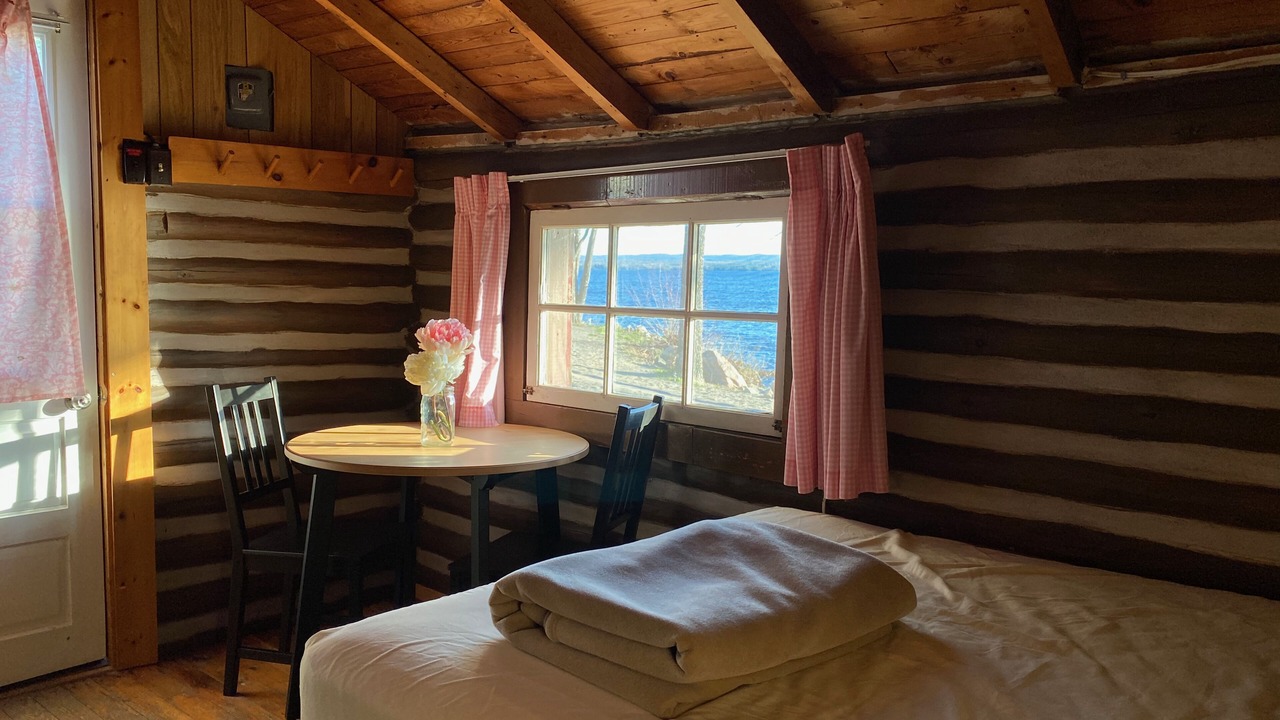 Photo of Bedroom in Golden Lake