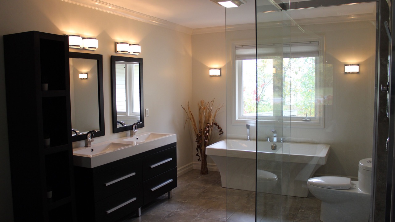 Photo of Bathroom in Golden Lake