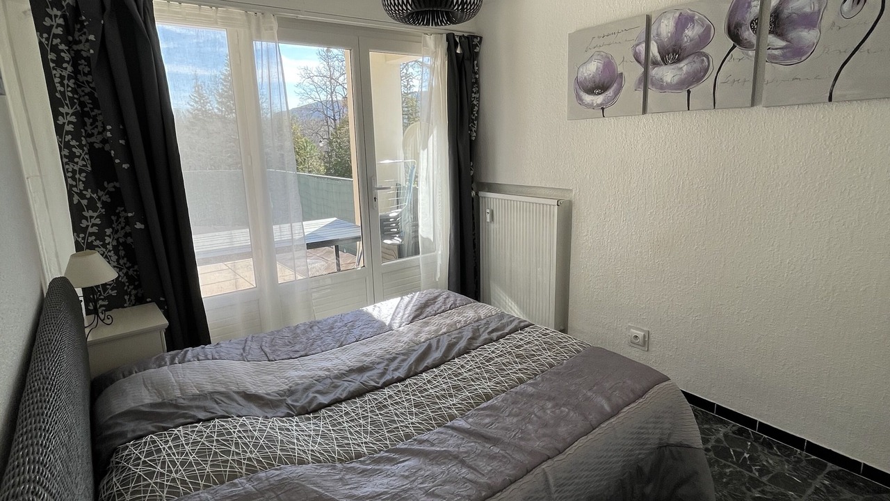 Photo of Bedroom in Greoux-les-Bains