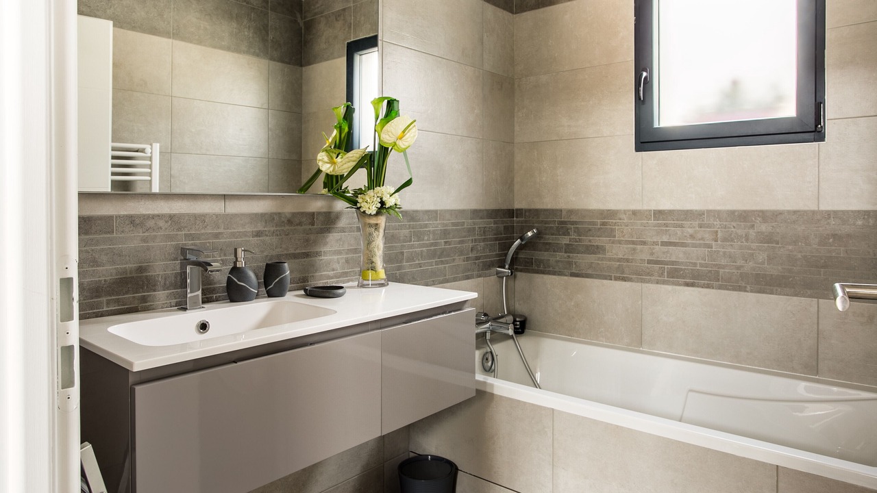 Photo of Bathroom in Viviers-du-Lac