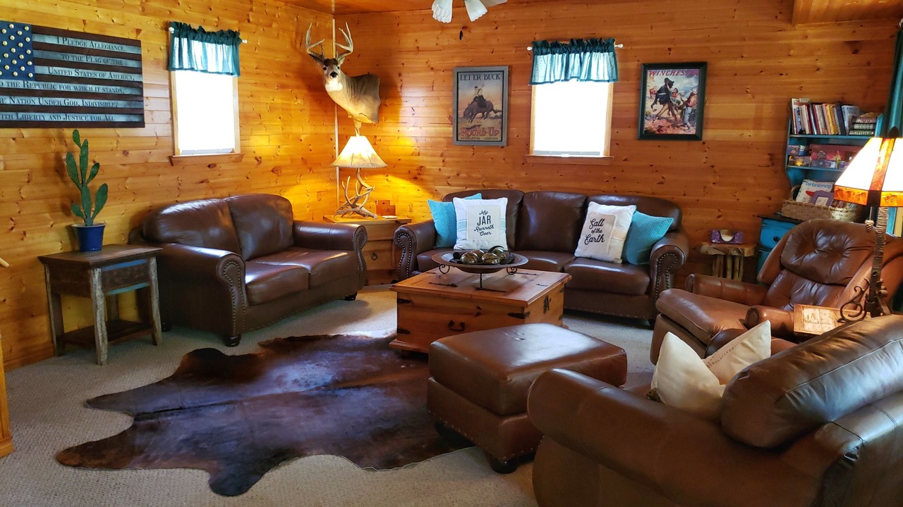 Photo of Livingroom in Gatesville