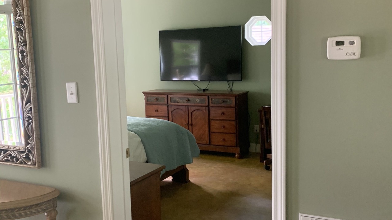 Photo of Bedroom in Ferndale