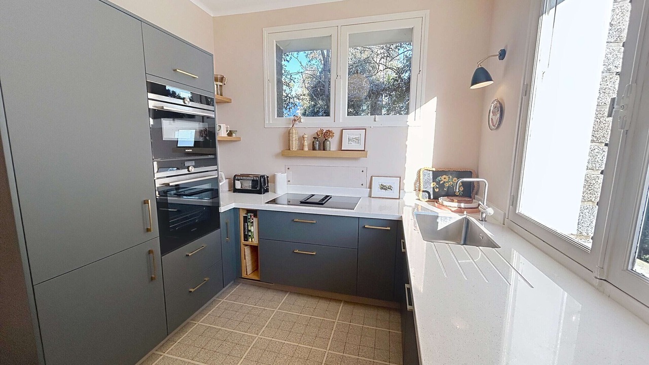 Photo of Kitchen in Jullouville-les-Pins