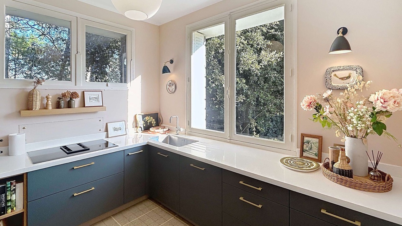 Photo of Kitchen in Jullouville-les-Pins